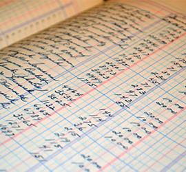 apunte de datos en cuaderno